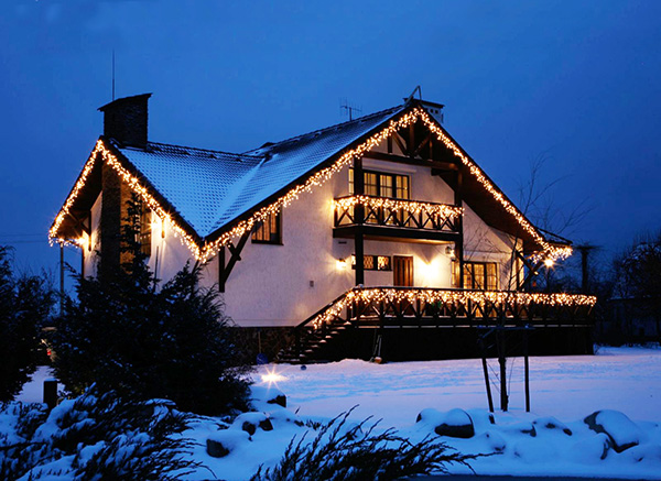 Гирлянды для фасадов в Ростове-на-Дону